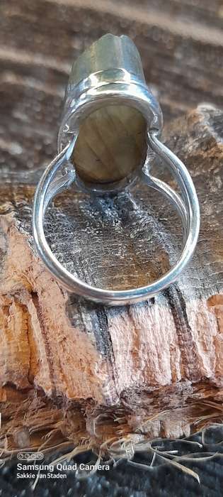 Sterling Silver ladies ring Size M No Box!