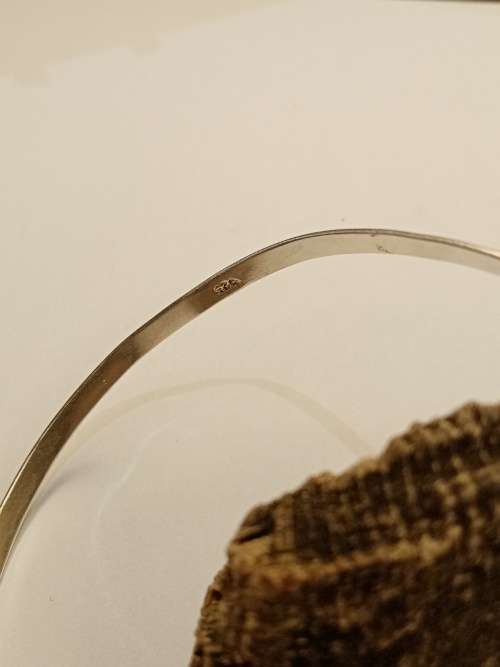Sterling silver Bangle Inside diameter: 60mm