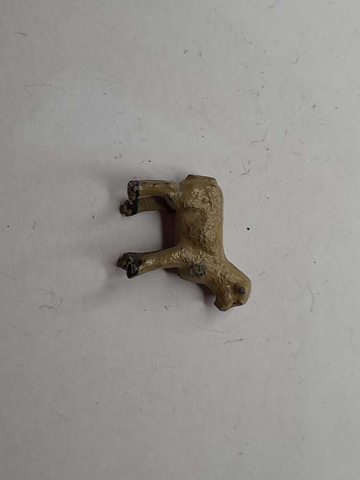 Vintage lead farm animals diorama scene accessory