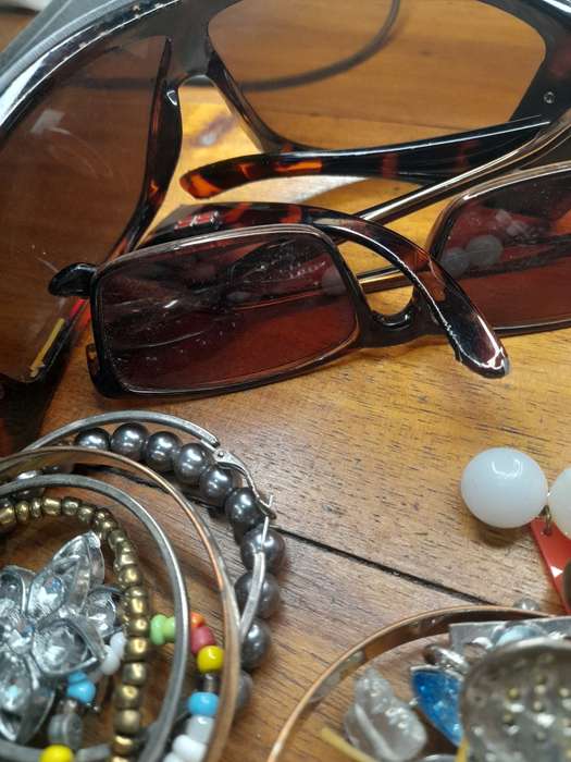 Collection of costume jewellery