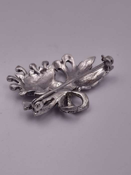 Sterling silver brooch