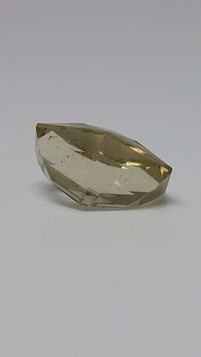 3.35CT ULTRA RARE SHAPE & CHARACTERISTICS! 100% NATURAL GENUINE CHAMPAGNE CITRINE
