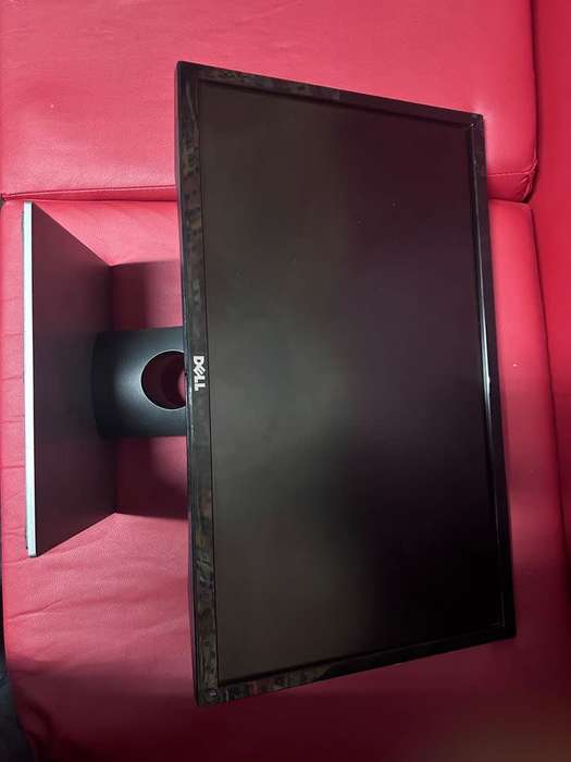 Dell SE2216H 22 -Inch Screen LED-Lit Monitor (it has both HDMI & Vga)