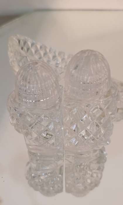 Rare Westmore Crystal Slipper with removable Salt and Pepper set