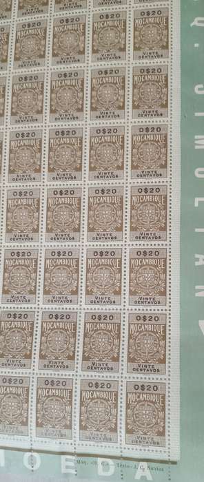 Mocambique 1969 Fiscal Stamps Sheet of 100 stamps(MNH) with variants on numeral stamps