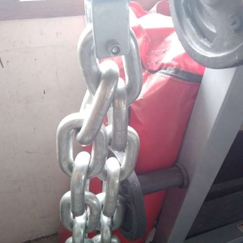 2 x HeavyDuty 21.5kgChains, 2M long,for ExtraResistance, with barbell attachment to hang off Barbell