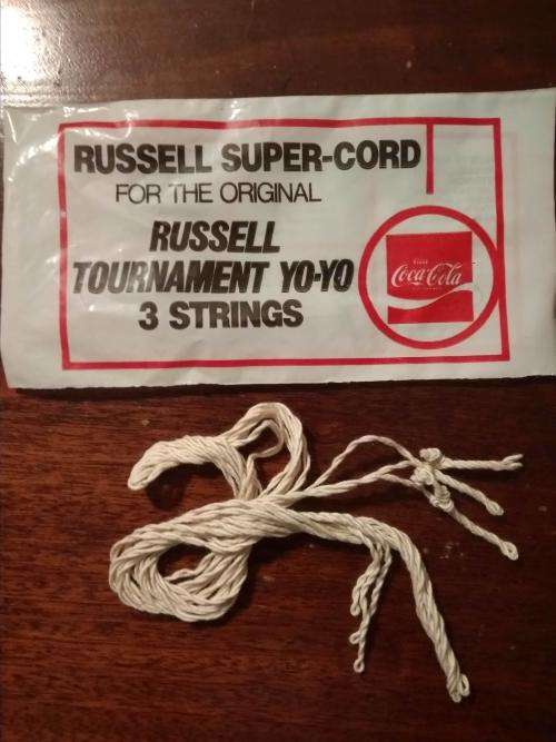 Genuine Coca Cola Yo-Yo Russell Super-Cord Coke Strings x 1 Packet