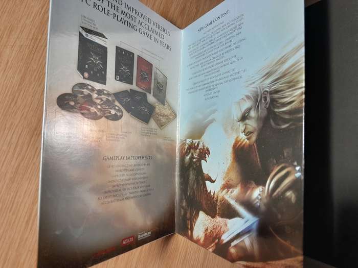 The Witcher Enchanced Edition CIB With Guides & Bonus DVDs & Content