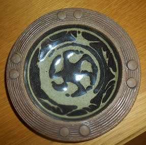 Stoneware dish with impressed KD mark - Kolonyama pottery, Lesotho