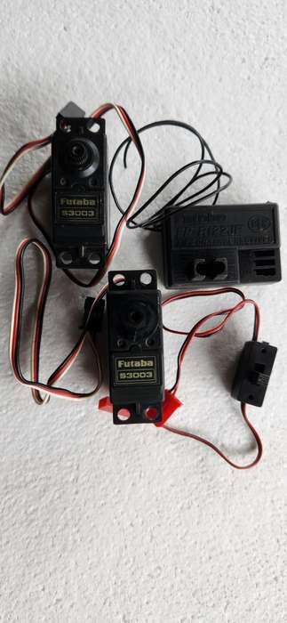 Futaba - 2 Channel Servos, Receiver & Power Switch