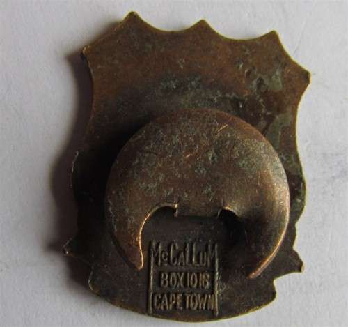 VINTAGE ENAMELLED P.E.H.D.A BADGE
