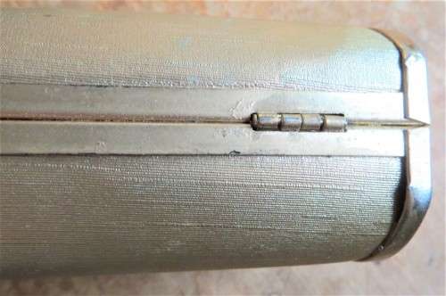 Vintage hinged + Catch clutch purse