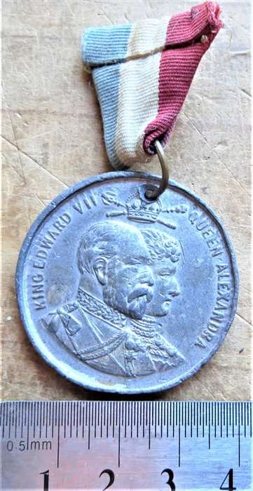 1902 King Edward VII 39mm Coronation Medallion + Ribbon