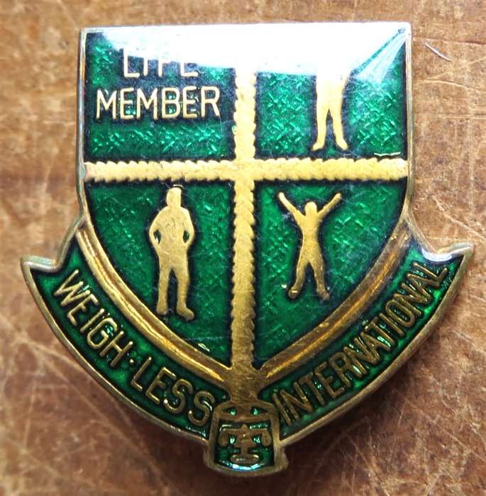 Enamelled Badge Life Member Weigh Less