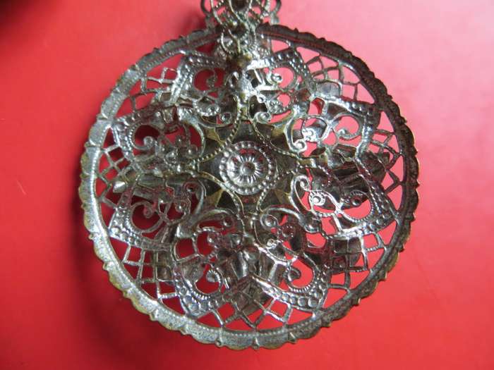Vintage Costume Pendant & Earrings Set