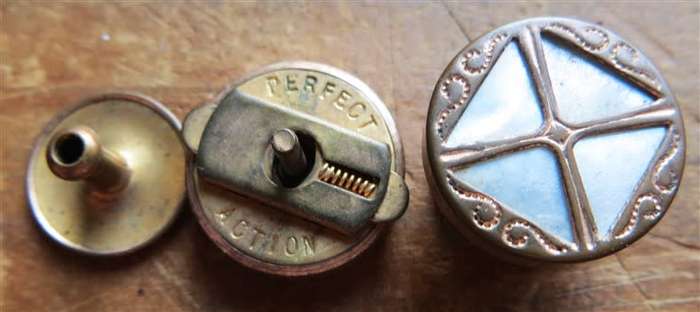 Vintage Ornate Screw Type Mother of Pearl Cuff Links
