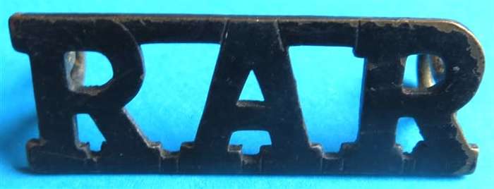 The Royal Australian Regiment (RAR)  Shoulder Title