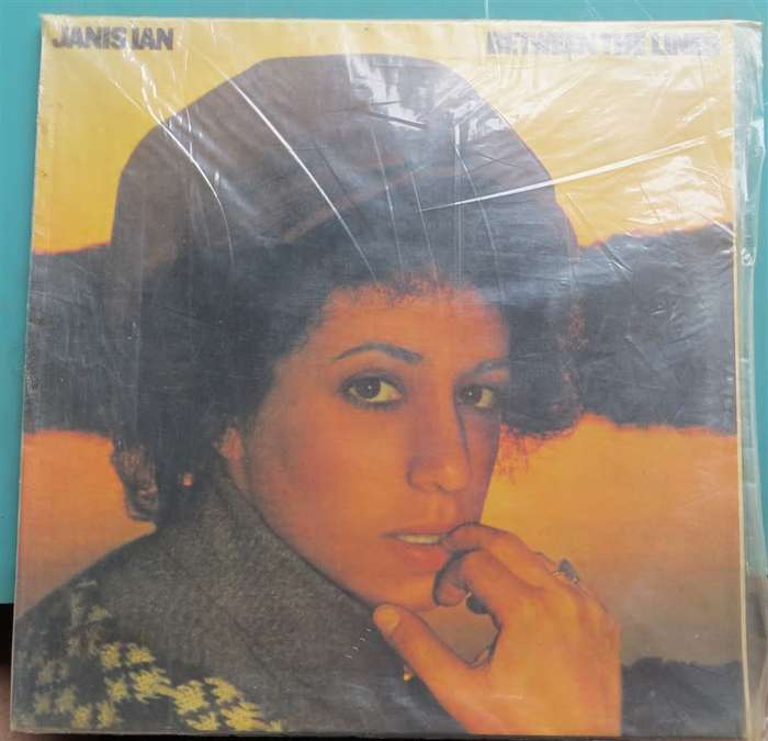Vintage Vinyl LP - Janis Ian - Between the Lines - VG/VG