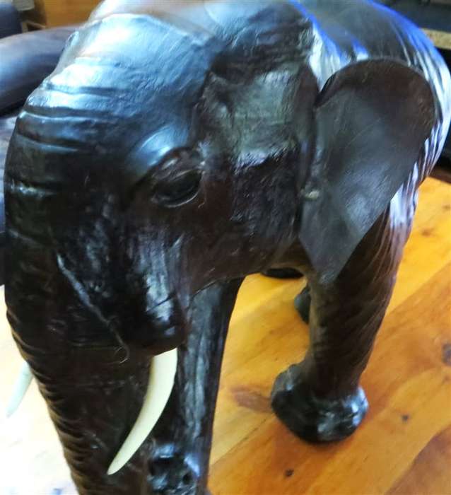 Vintage Large Leather Elephant Sculpture Good Condition 500mm(h) x 650mm(l) x 240mm(w)