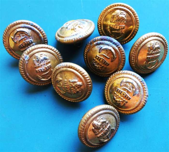 8 X SA Navy Buttons - Lion over Anchor - 1 Bid for All