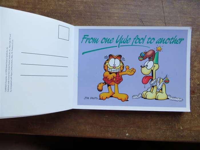 Garfield Seasons Greetings - Jim Davis - Book of Postcards