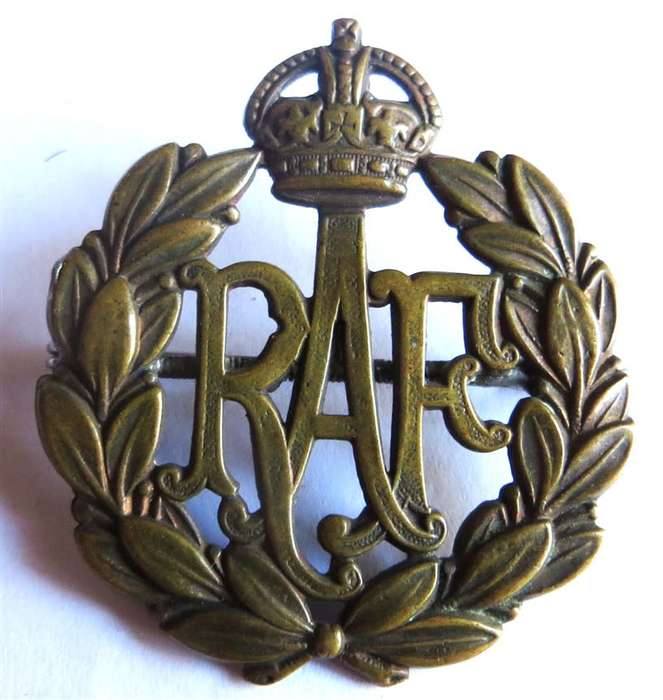 Vintage RAF Royal Air Force Badge with  Pin repair