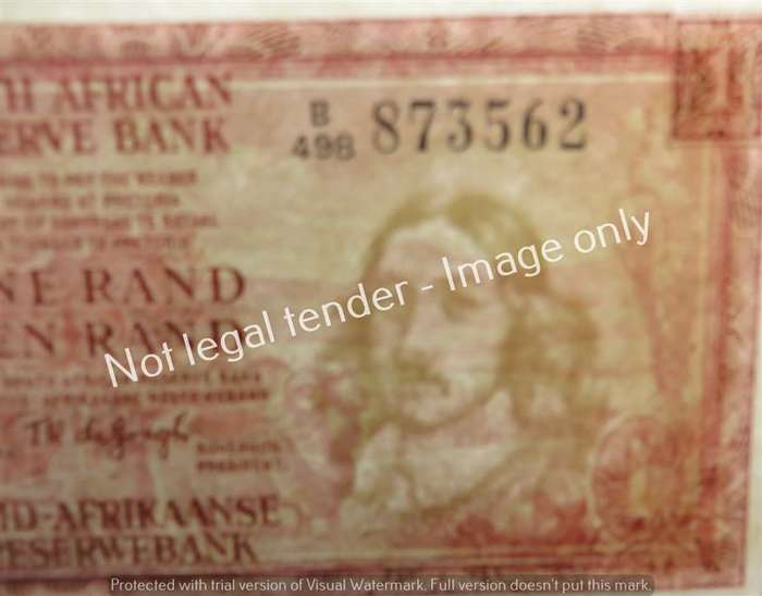 2 x TW de Jongh Consecutive No. 3rd issue R1 Notes - 1 Bid