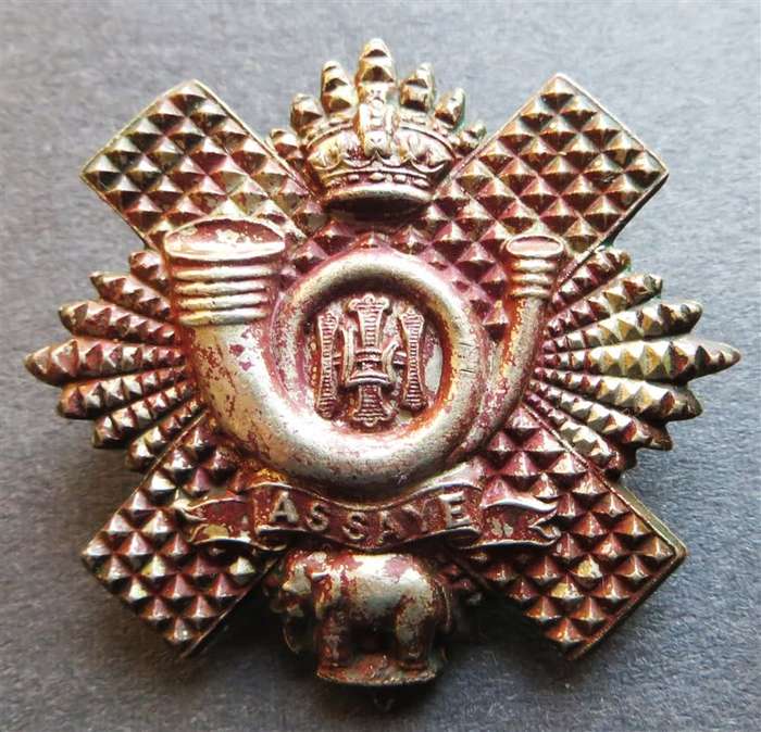 English Highland regiment Cap Badge
