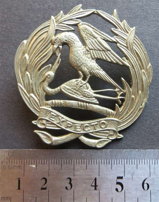 SA Army First City Regiment Glengarry Pipers Badge.SCARCE