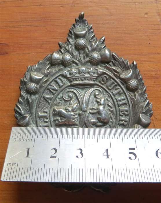 Vintage Large Argyle & Sutherland Highlanders Cap Badge