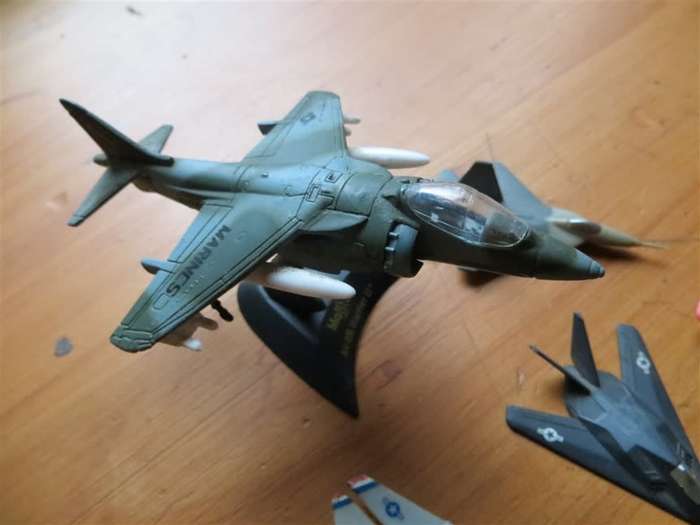 Assortment of small Toy Airplanes - fighters - 1 Bid for all - Largest is 120mm long
