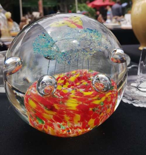 Stunning Murano Artglass paperweight
