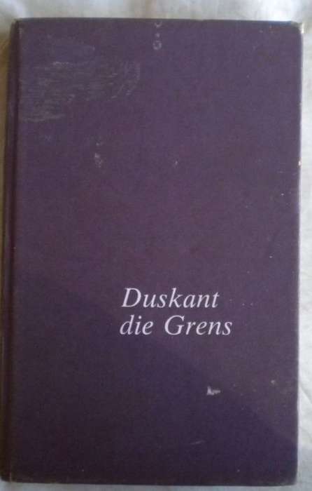 Duskant die grens deur Marilee McCallaghan
