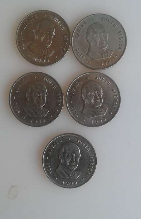 5 x Old SA R1 coins (1990)