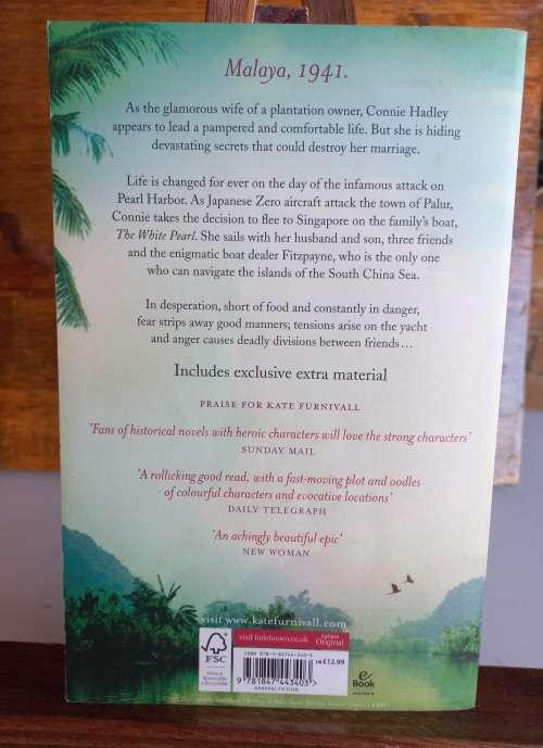 The white pearl by Kate Furnivall