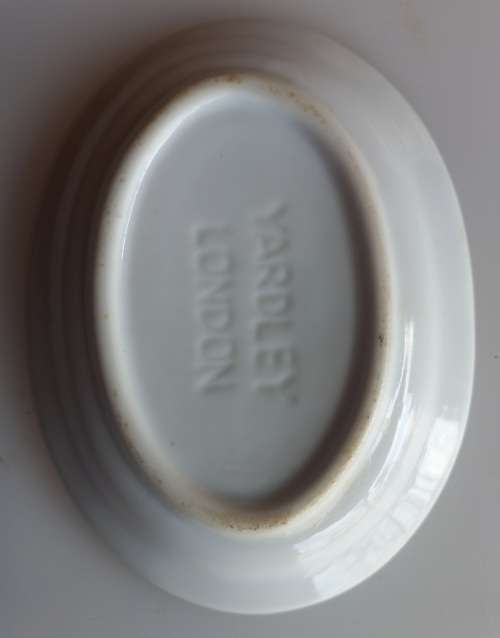 Vintage Yardley London soap dish