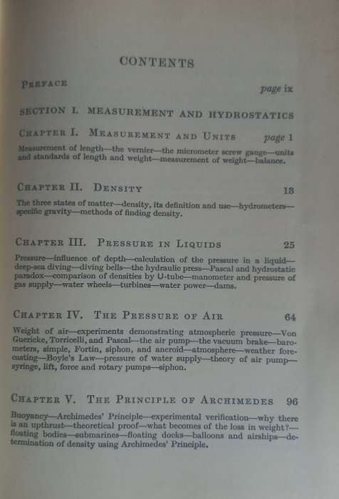 Hydrostatics and mechanics by AEE McKenzie 1953