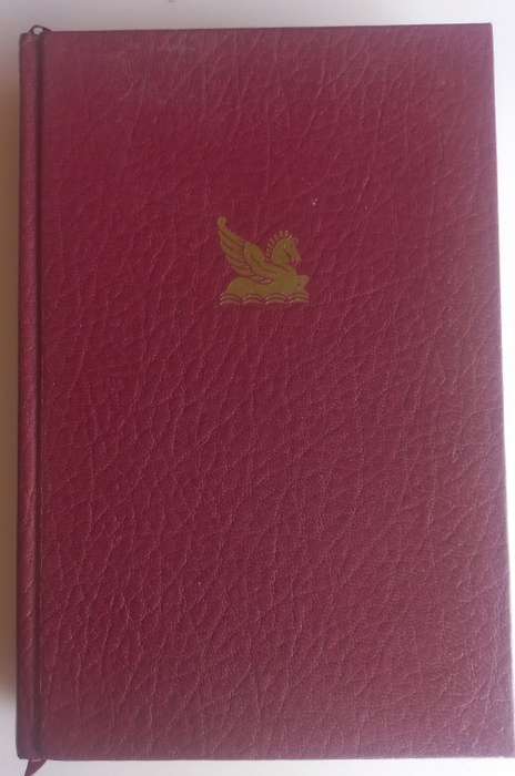 Reader`s digest condensed book: Free to trade, Cloud shadows, Acceptable risk