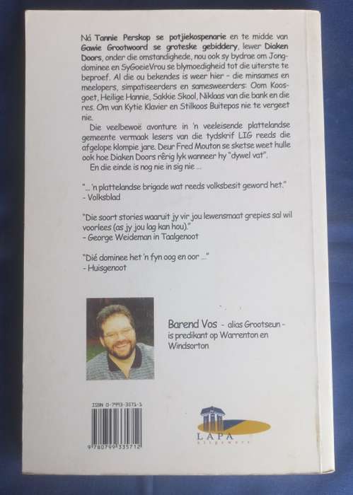 Diaken Doors vat dywel deur Barend Vos