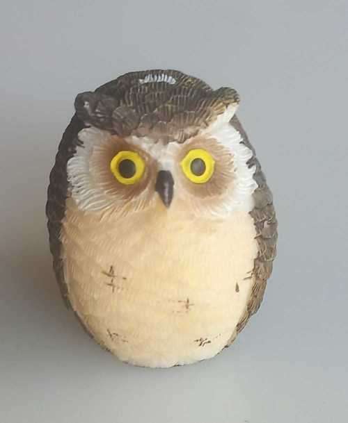 Small owl ornament