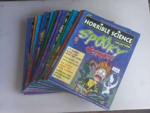 34 x Horrible science magazines
