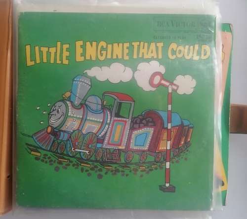 File with lot of 7 singles