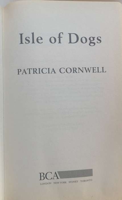 Isle of dogs by Patricia Cornwell