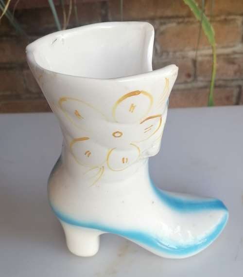 Shoe ornament