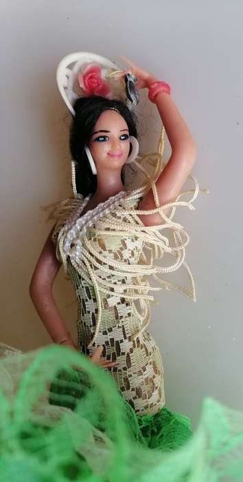 Vintage collectable Marin Spanish doll