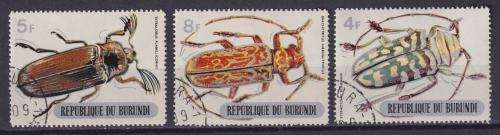 3 BEAUTIFUL THEMATIC STAMPS - INSECTS - BURUNDI