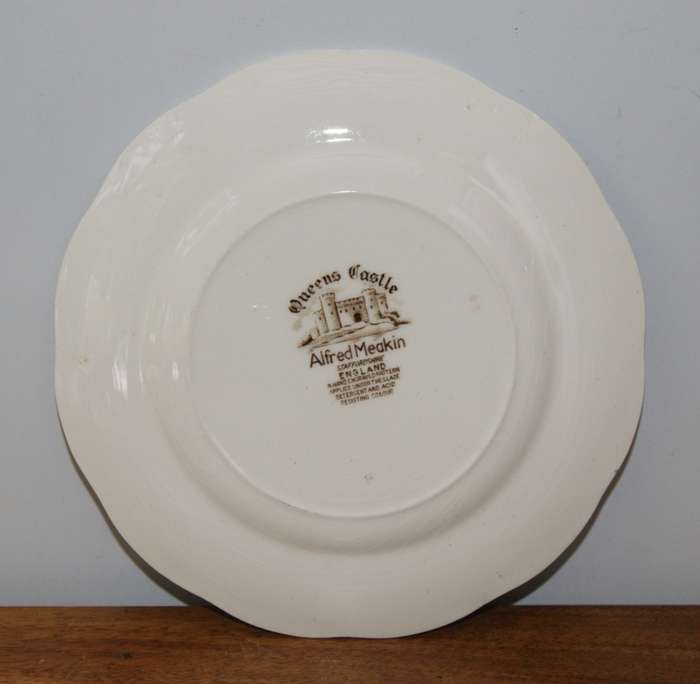 Alfred Meakin `Queens Castle` Side Plate (5 Available)