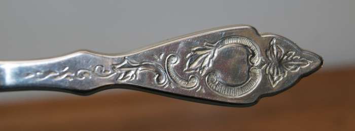 Mayell Bronzinc Cake Lifter
