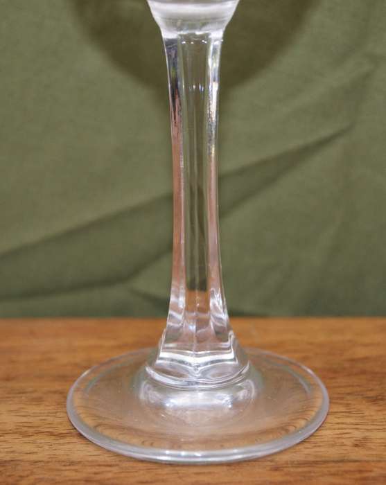 Set of 4 Crystal Liqueur Glasses