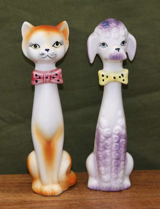 Pair of Mid Century Ceramic Dog and Cat Salt and Pepper